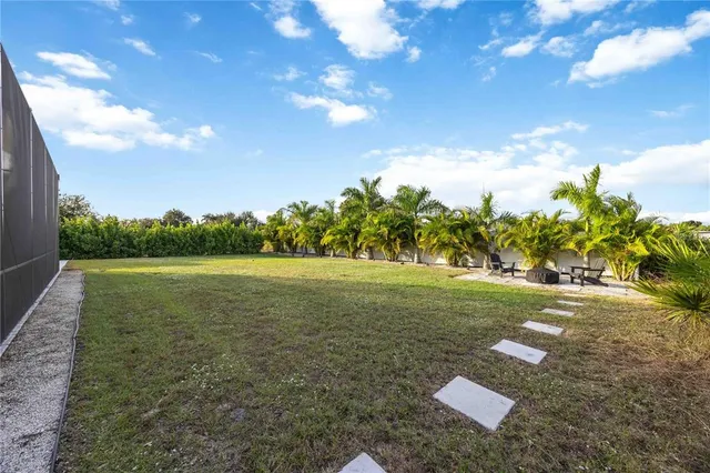 $699,900 | 8 Idle Court, Placida, FL 33946