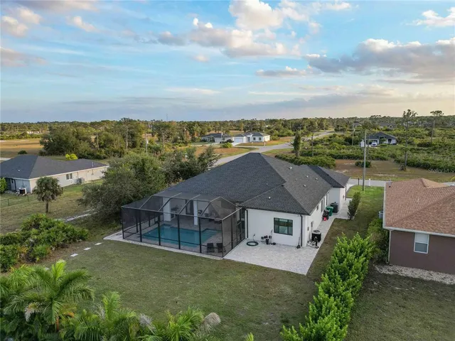 $699,900 | 8 Idle Court, Placida, FL 33946