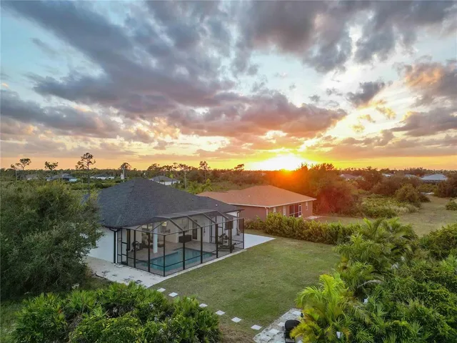 $699,900 | 8 Idle Court, Placida, FL 33946