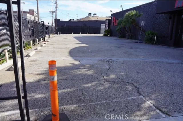 a view of a street view
