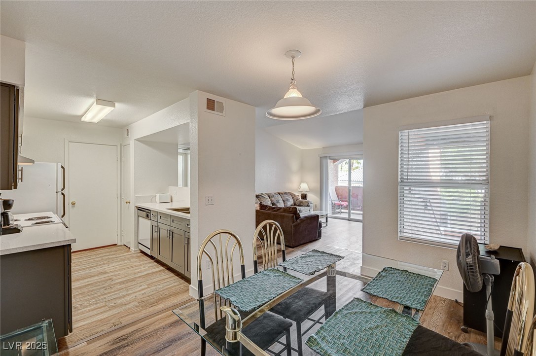 8101 West Flamingo Road, Unit 2080 Las Vegas, NV 89147 - Photo 11 of 34