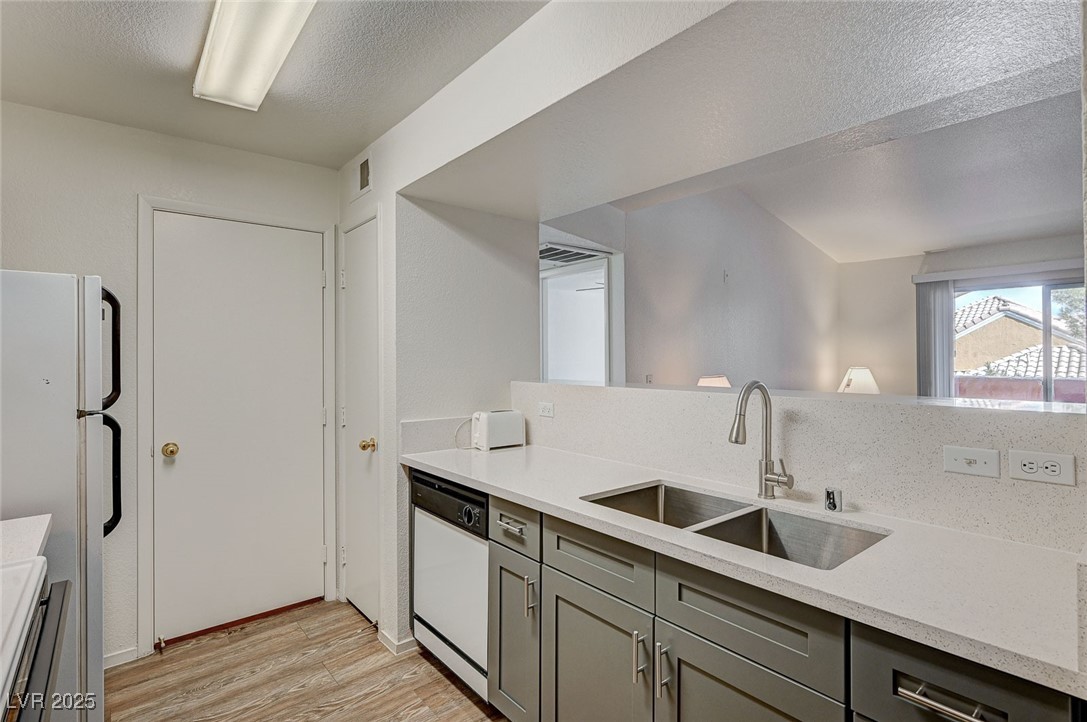 8101 West Flamingo Road, Unit 2080 Las Vegas, NV 89147 - Photo 17 of 34