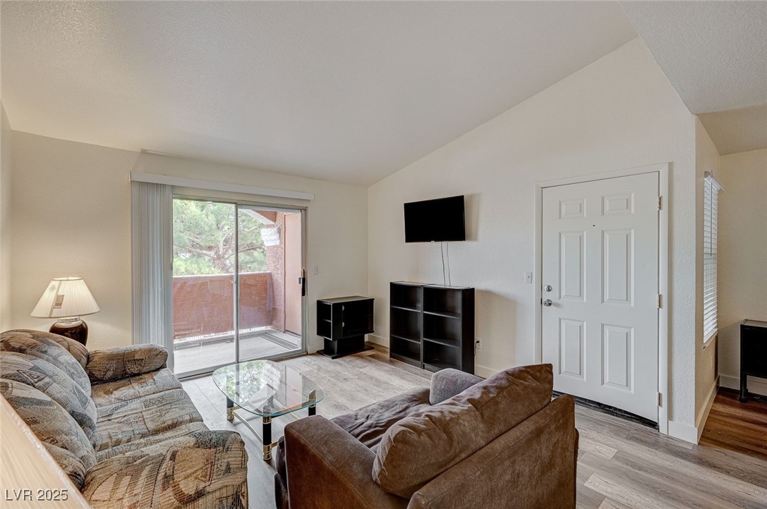 8101 West Flamingo Road, Unit 2080 Las Vegas, NV 89147 - Photo 6 of 34