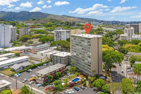 $222,000 | 1550 Wilder Avenue, Unit A301, Honolulu, HI 96822
