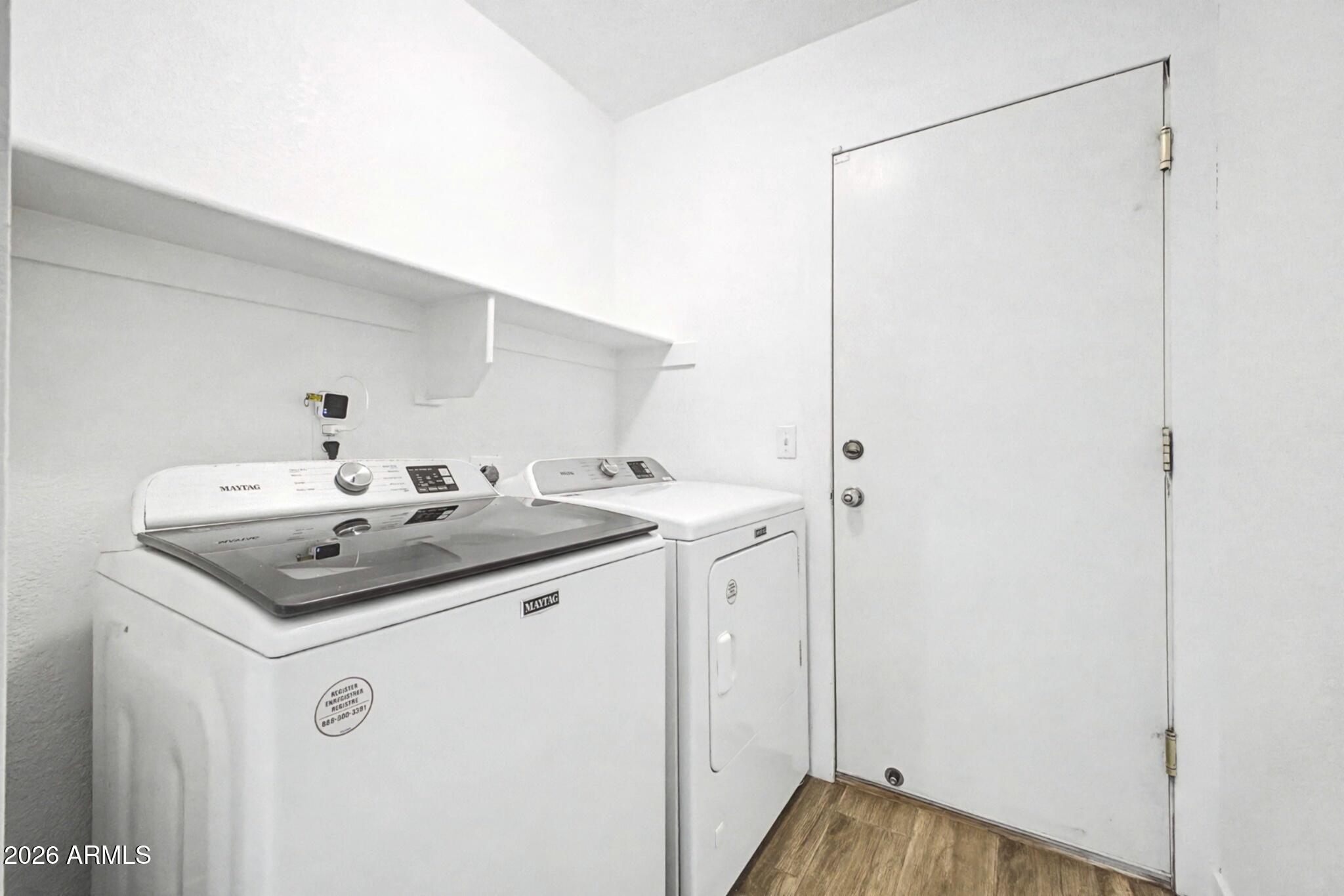 109 West Mohawk Lane Phoenix, AZ 85027 - Photo 15 of 23 a bathroom with a sink and a mirror