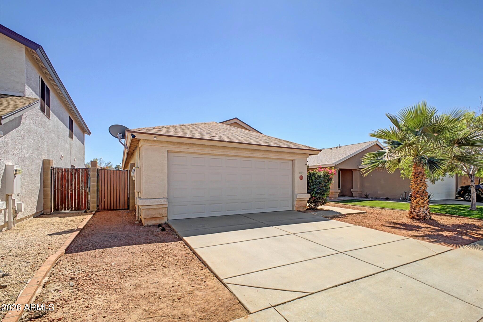 109 West Mohawk Lane Phoenix, AZ 85027 - Photo 19 of 23 a view of outdoor space and yard