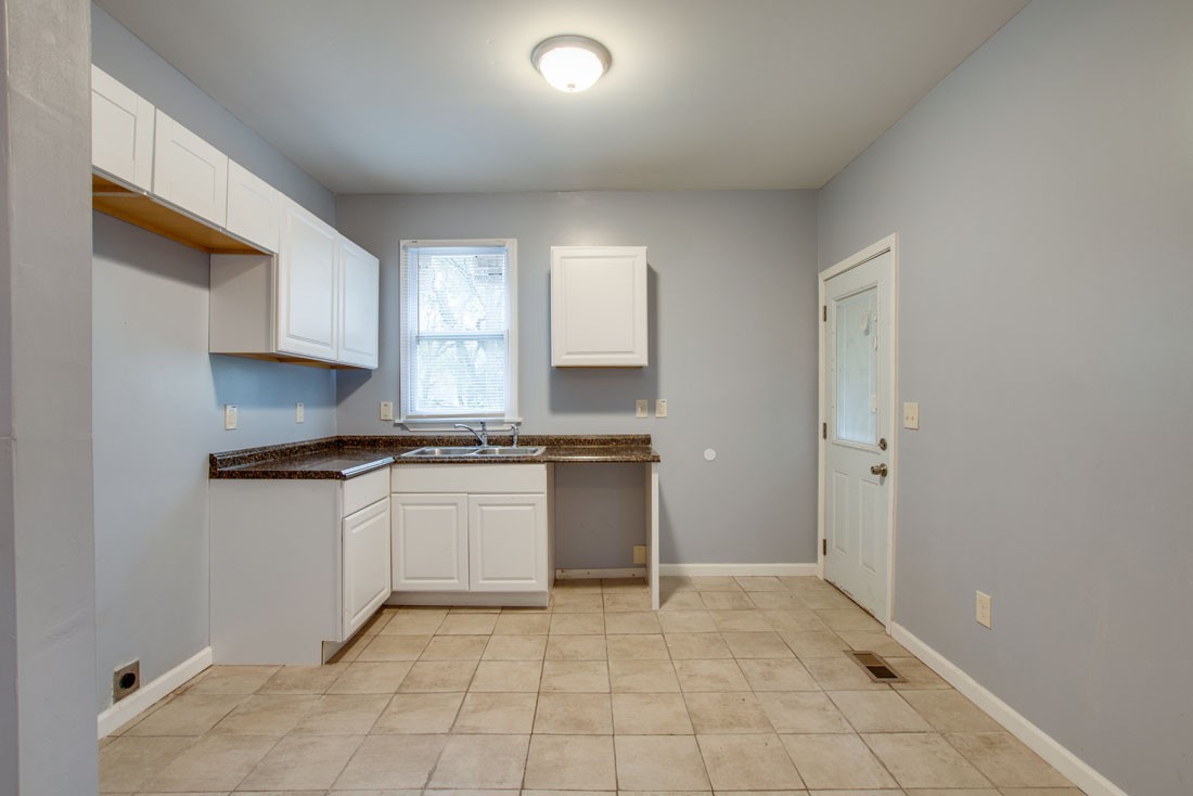 220 Harris Street Madison, TN 37115 - Photo 5 of 14