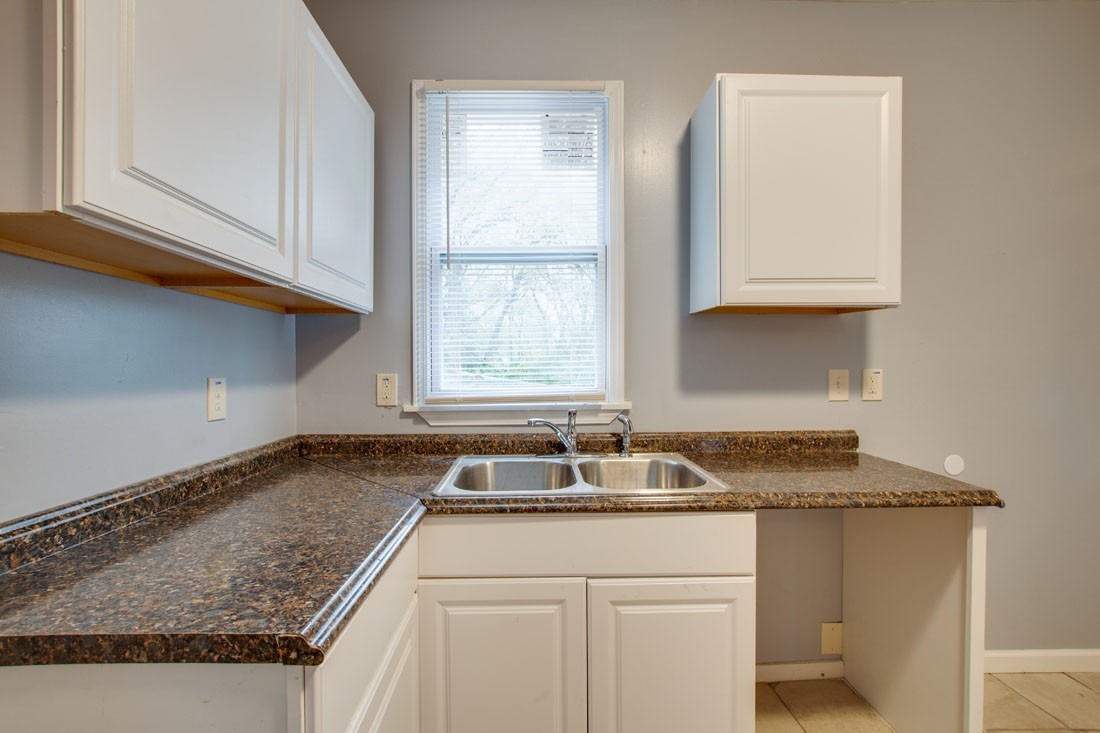 220 Harris Street Madison, TN 37115 - Photo 6 of 14
