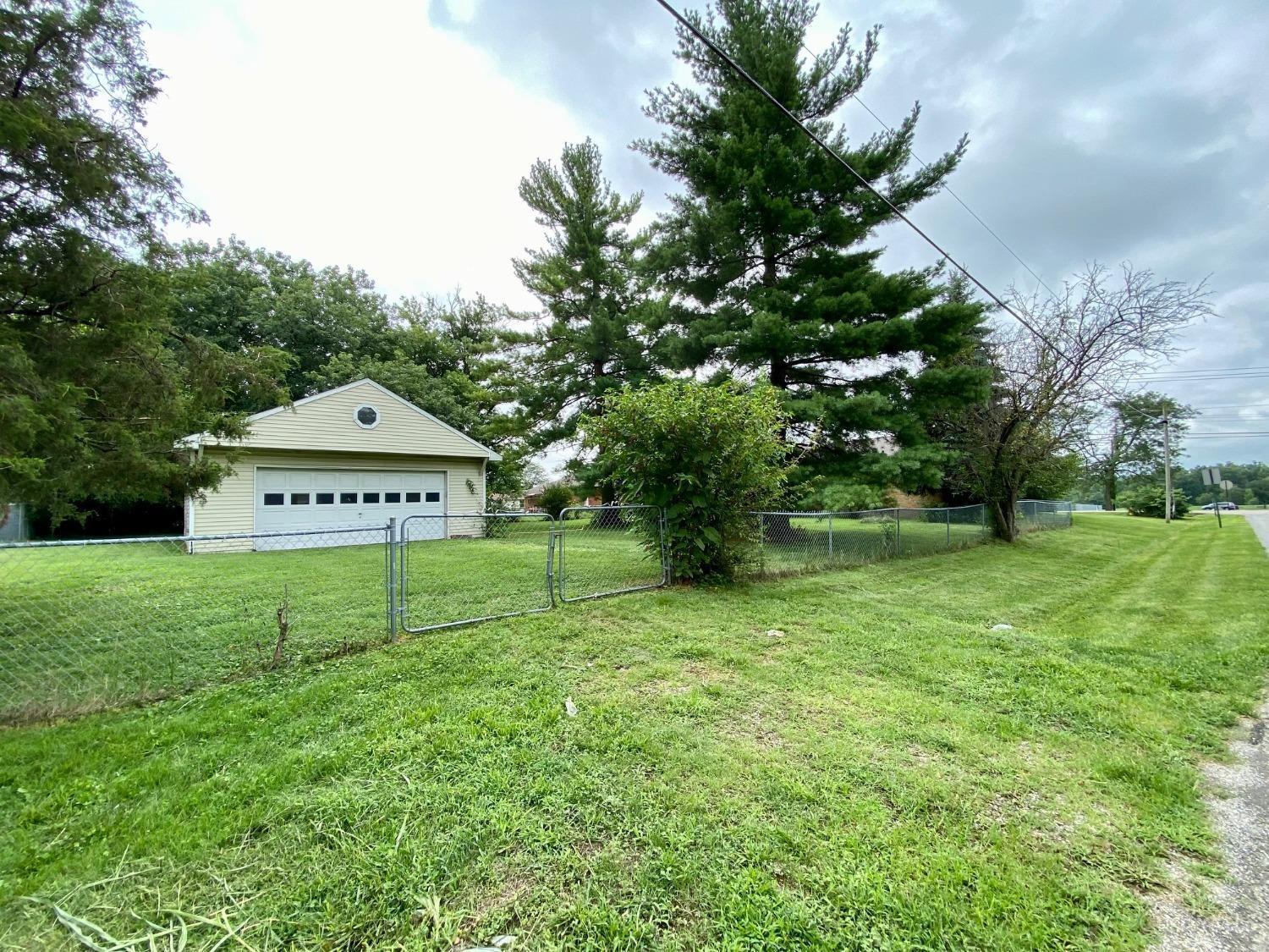 7414 Barret Road West Chester, OH 45069 - Photo 37 of 40