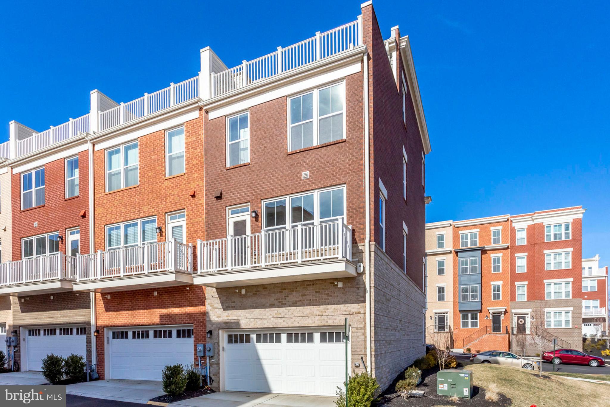 11687 Sunrise Square Place, Unit 12 Reston, VA 20191 - Photo 23 of 27 Gallery Image 23