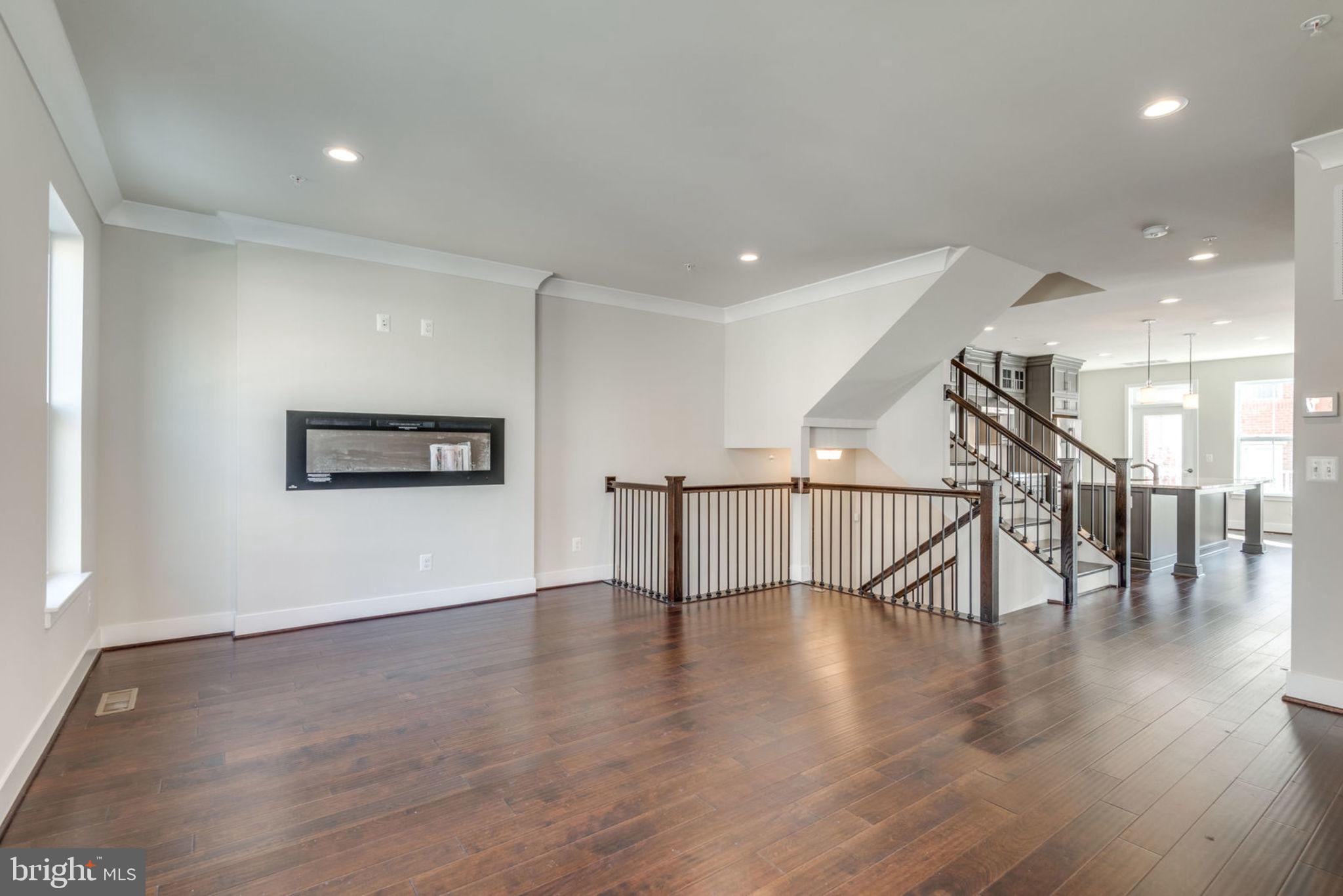 11687 Sunrise Square Place, Unit 12 Reston, VA 20191 - Photo 24 of 27 Gallery Image 24