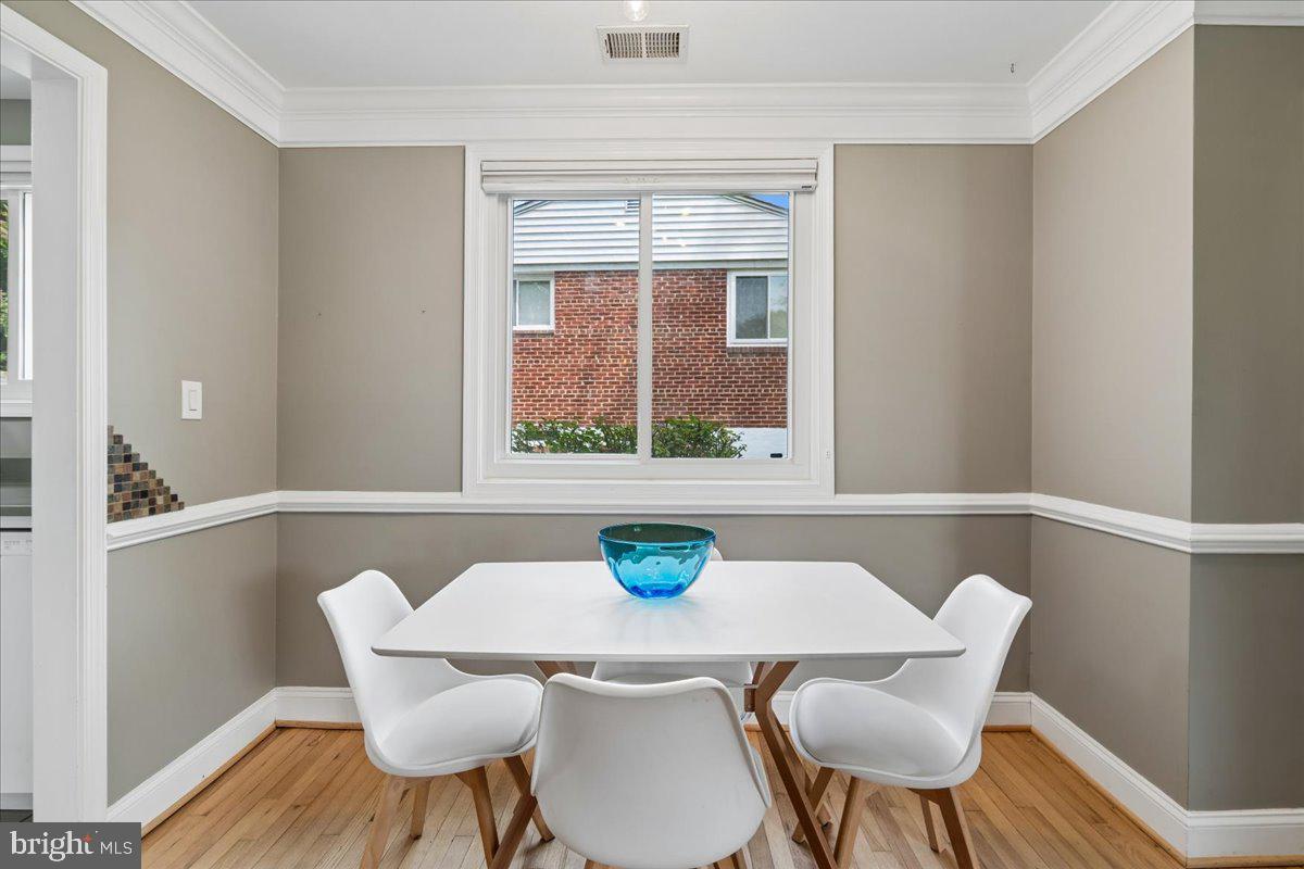 3402 Rutgers Street Hyattsville, MD 20783 - Photo 14 of 53 Dining Room with Large Window