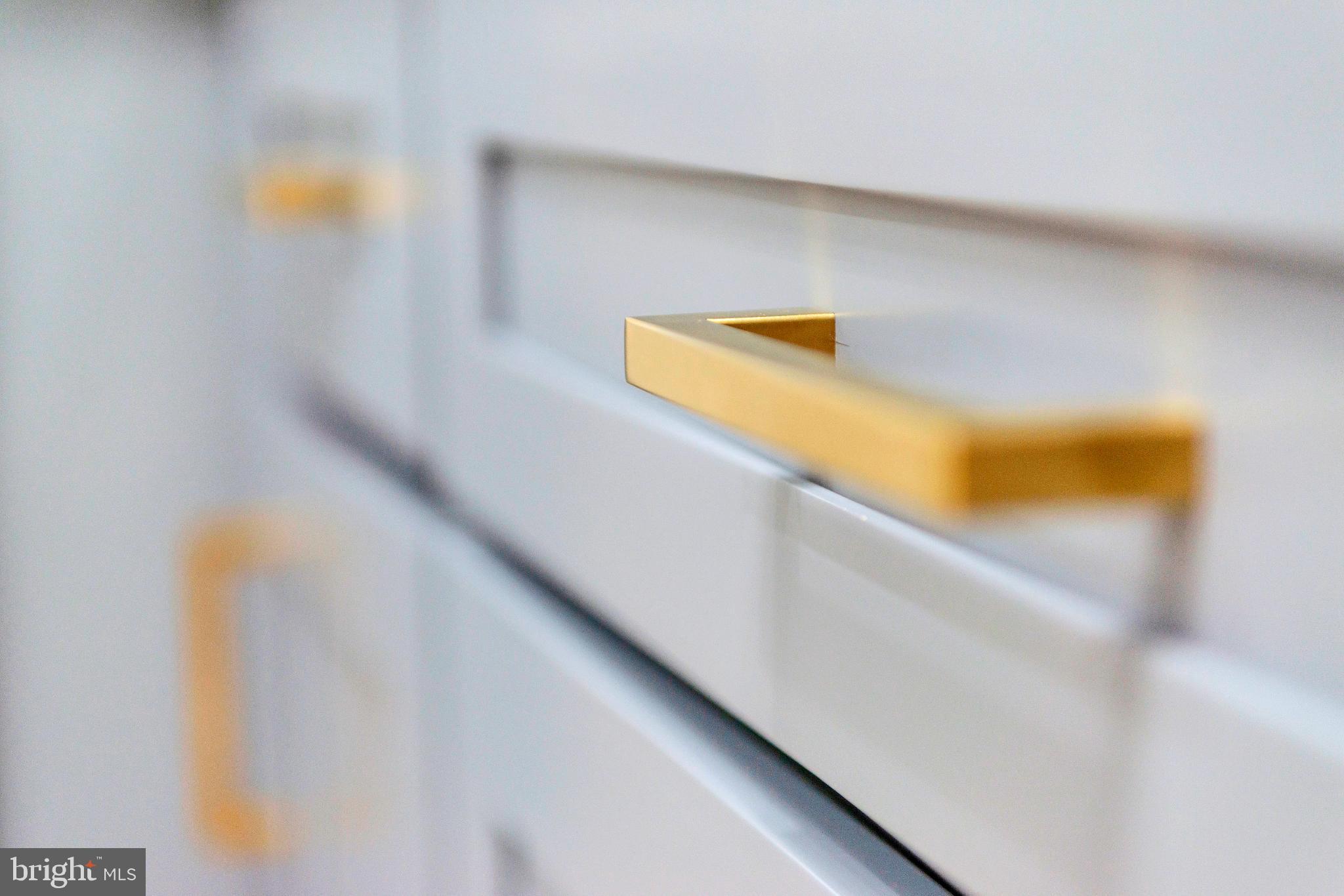 5809 Shana Place Burke, VA 22015 - Photo 16 of 46