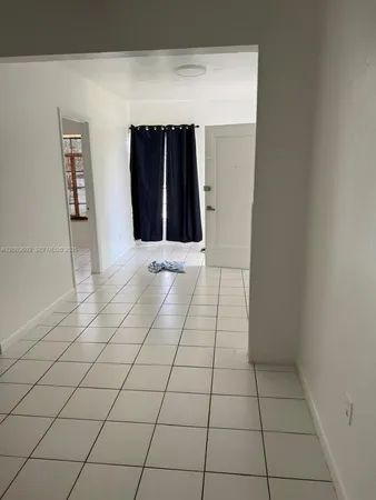 $2,700 | 3100 Southwest 13th Street, Unit 1, Miami, FL 33145