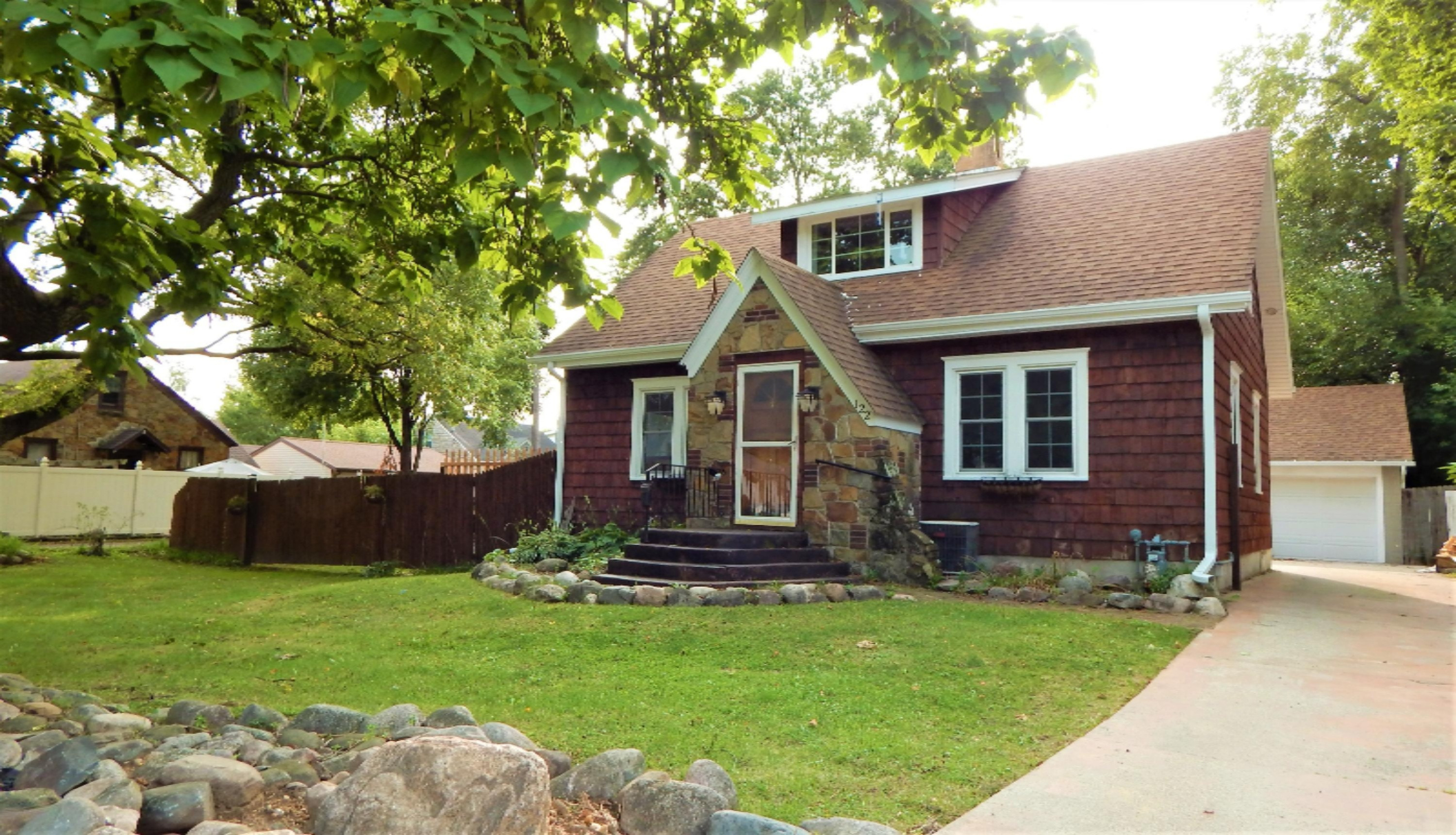 122 Jericho Road Battle Creek, MI 49014 - Photo 1 of 43 DSCN7908