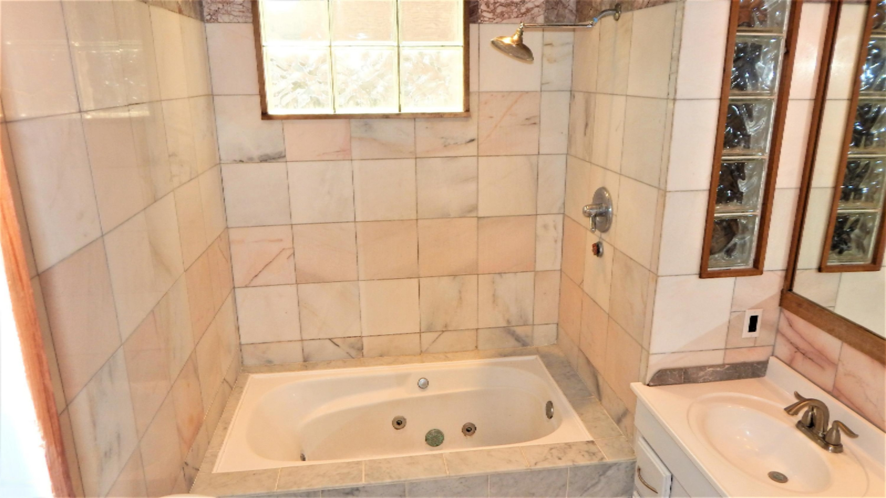 122 Jericho Road Battle Creek, MI 49014 - Photo 19 of 43 DSCN7942