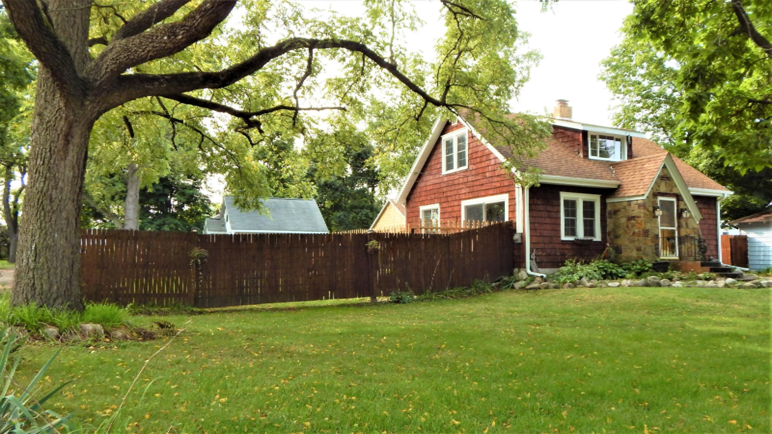 122 Jericho Road Battle Creek, MI 49014 - Photo 2 of 43 DSCN7905