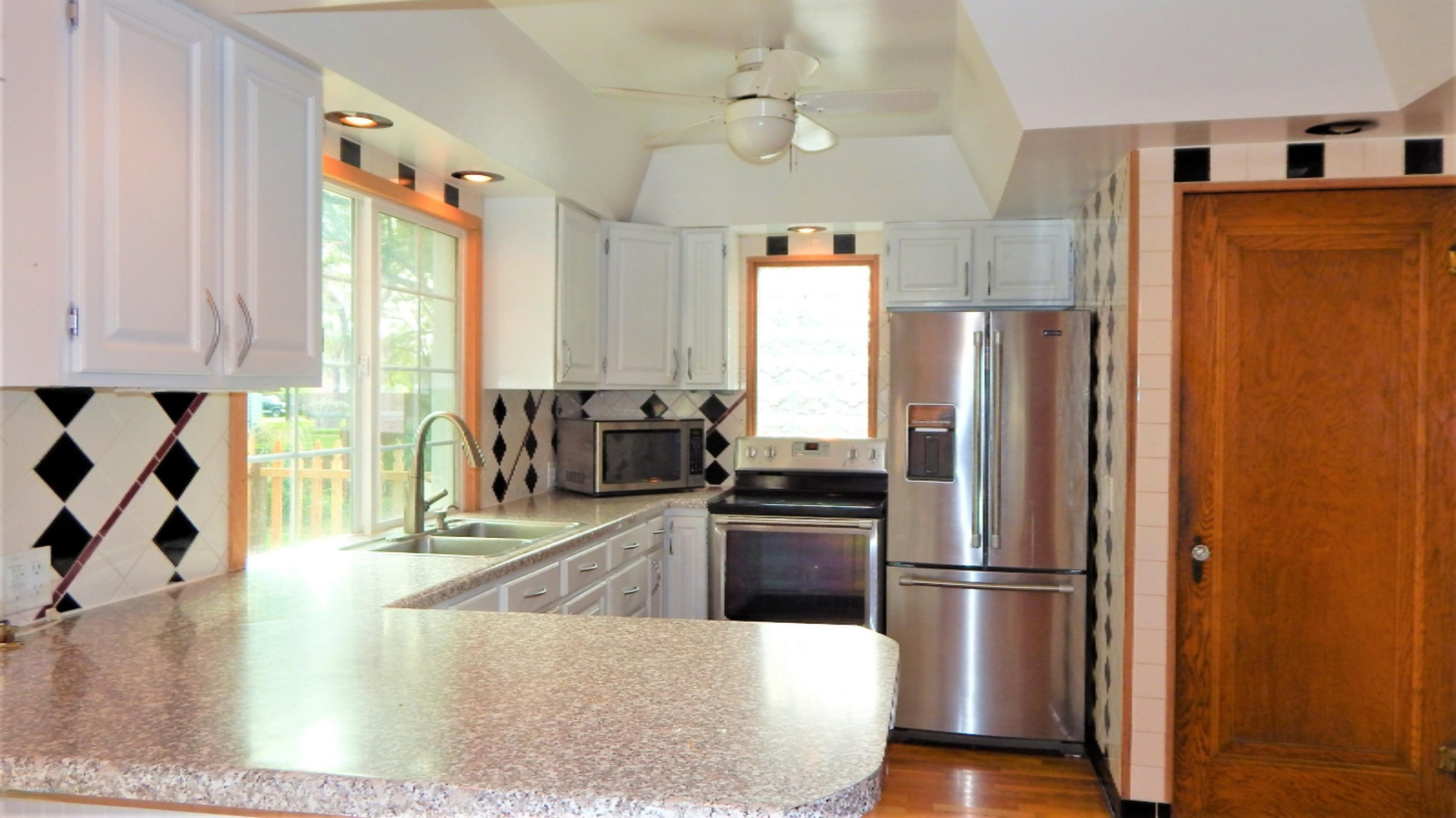 122 Jericho Road Battle Creek, MI 49014 - Photo 7 of 43 DSCN7928