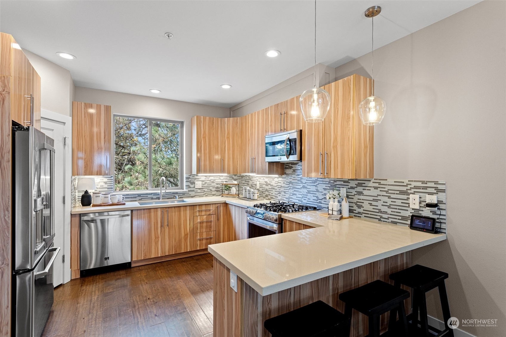 300 South 47th Street, Unit A Renton, WA 98055 - Photo 5 of 21 Gallery Image 5