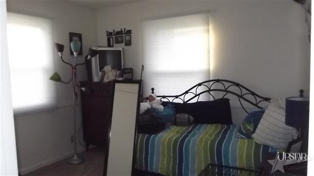 1009 Colonial Court Decatur, IN 46733 - Photo 4 of 15