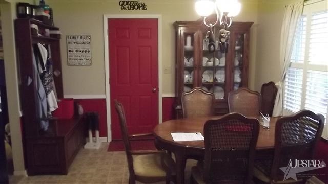 1009 Colonial Court Decatur, IN 46733 - Photo 8 of 15
