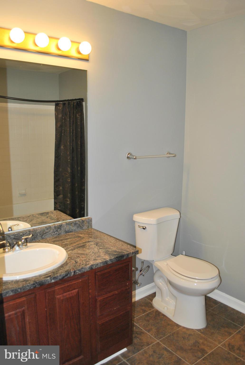 21012 Timber Ridge Terrace, Unit 202 Ashburn, VA 20147 - Photo 11 of 18 Bath