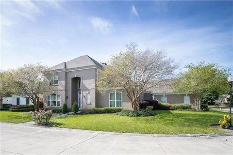 $570,000 | 20 English Turn Court, New Orleans, LA 70131