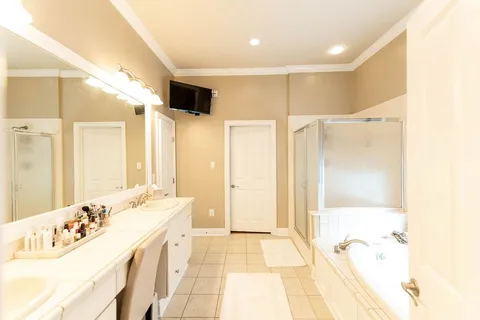 $570,000 | 20 English Turn Court, New Orleans, LA 70131