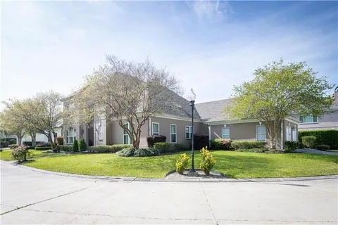 $570,000 | 20 English Turn Court, New Orleans, LA 70131