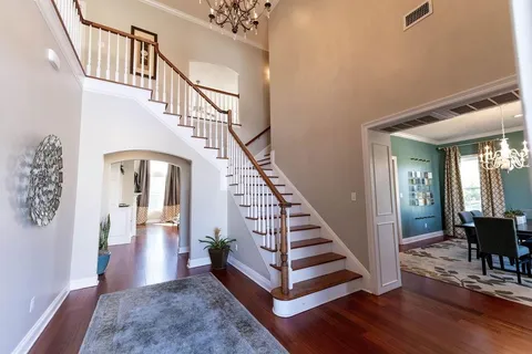 $570,000 | 20 English Turn Court, New Orleans, LA 70131