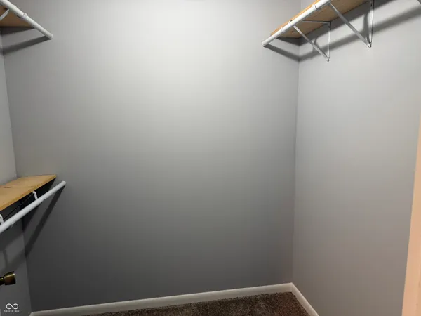 $284,900 | 905 White Drive, New Castle, IN 47362