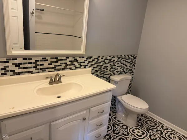 $284,900 | 905 White Drive, New Castle, IN 47362