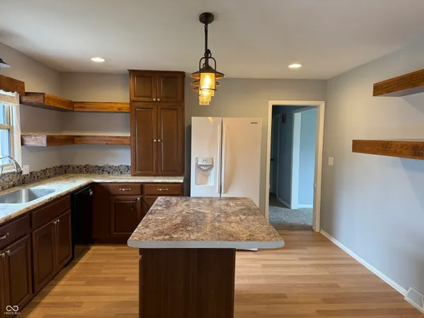 $284,900 | 905 White Drive, New Castle, IN 47362