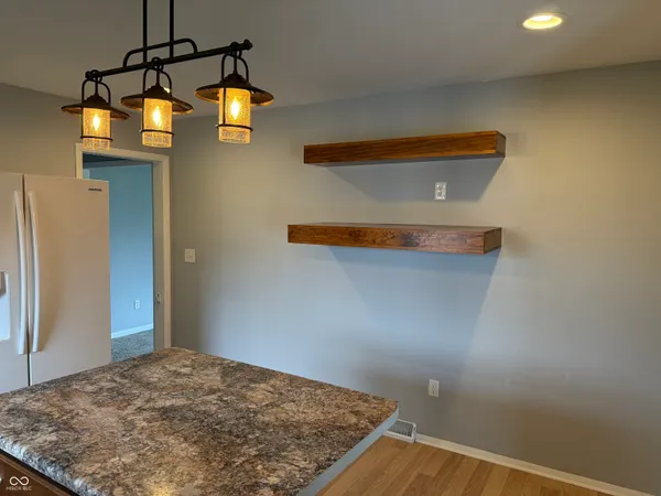 $284,900 | 905 White Drive, New Castle, IN 47362