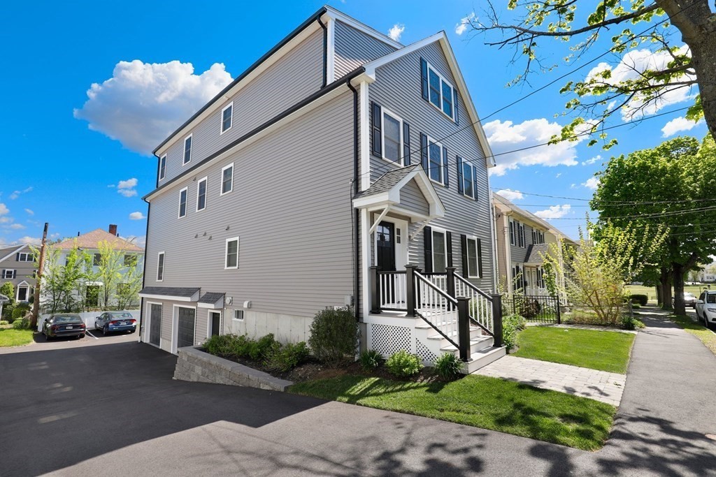 136 Clark Street, Unit 2 Waltham, MA 02453 - Photo 37 of 39