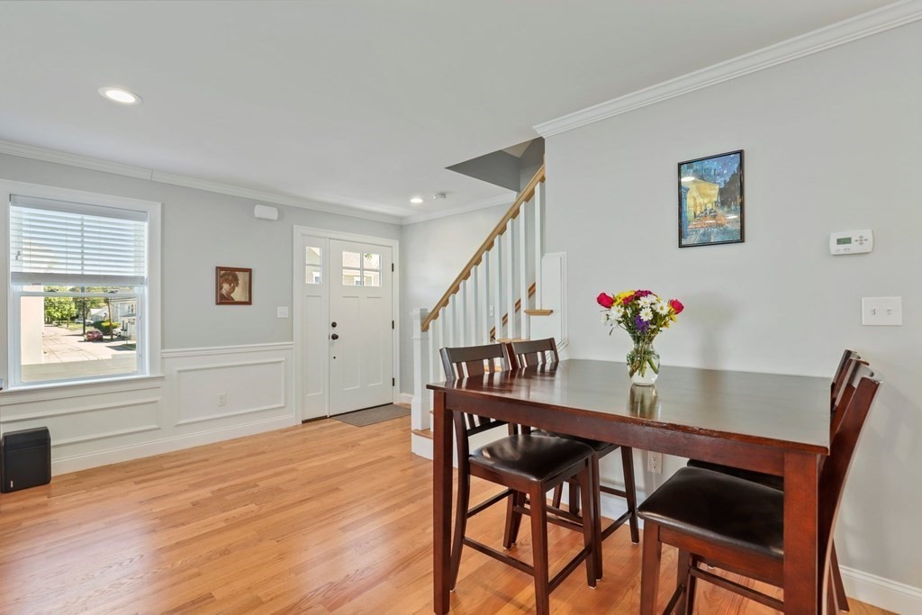 136 Clark Street, Unit 2 Waltham, MA 02453 - Photo 9 of 39