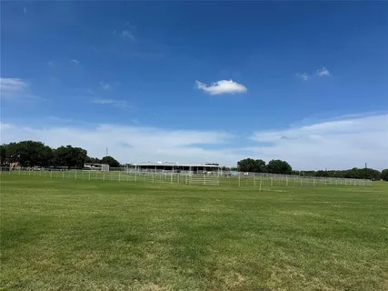 $699,000 | 125 B Rolling Bnd Road, Alvord, TX 76225