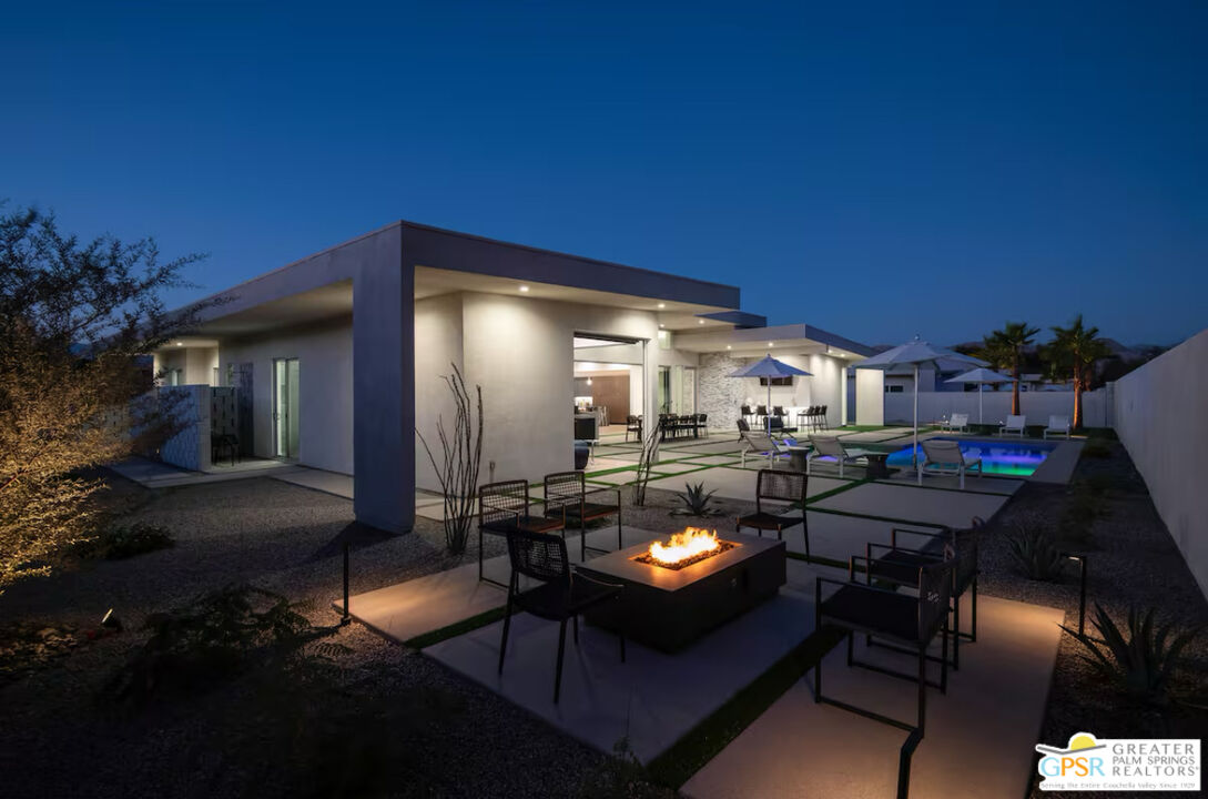 89022 Elemento Lane Indio, CA 92201 - Photo 29 of 31 a view of a porch with furniture and a yard