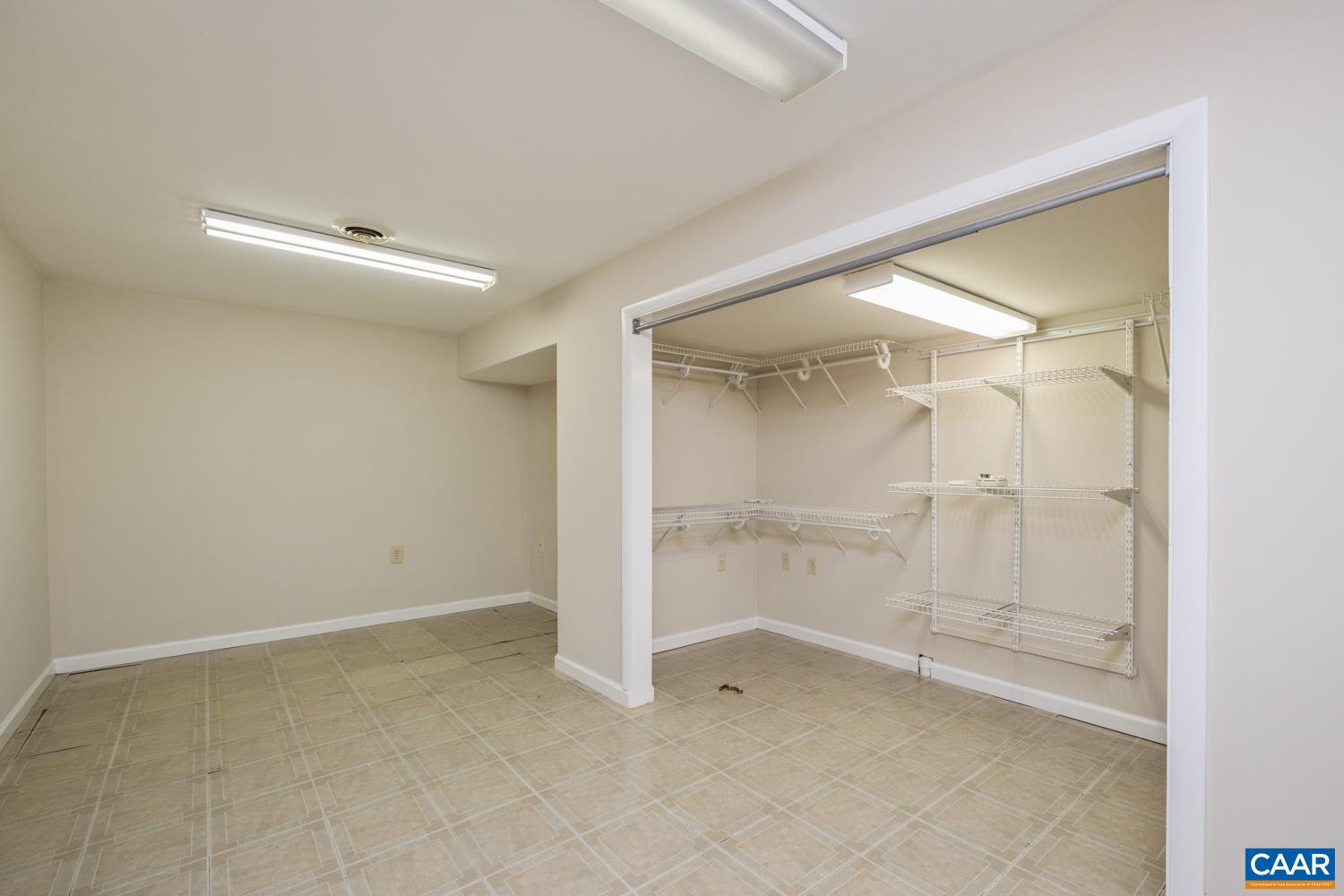 634 Augusta Farms Road Waynesboro, VA 22980 - Photo 27 of 32 a view of an empty room