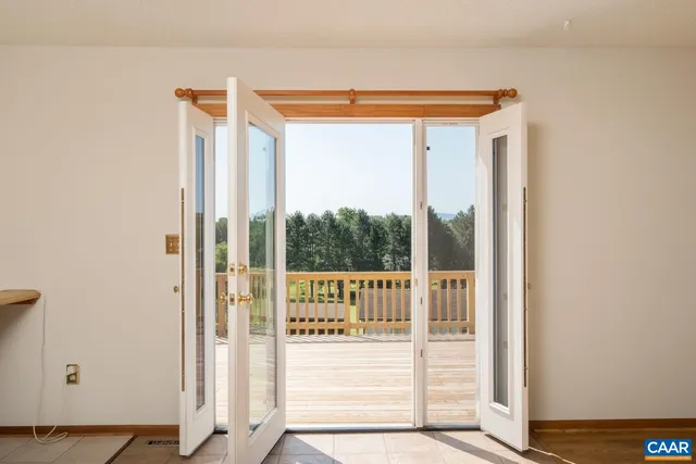 a view of a entryway