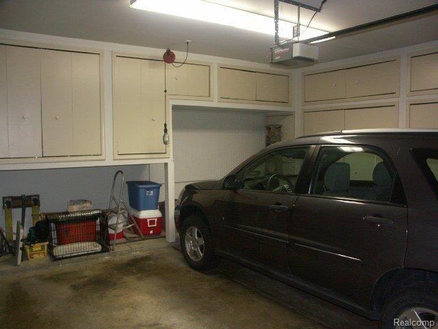 998 Golfview Court, Unit 1L Rochester, MI 48307 - Photo 20 of 23 PICT0135.JPG
