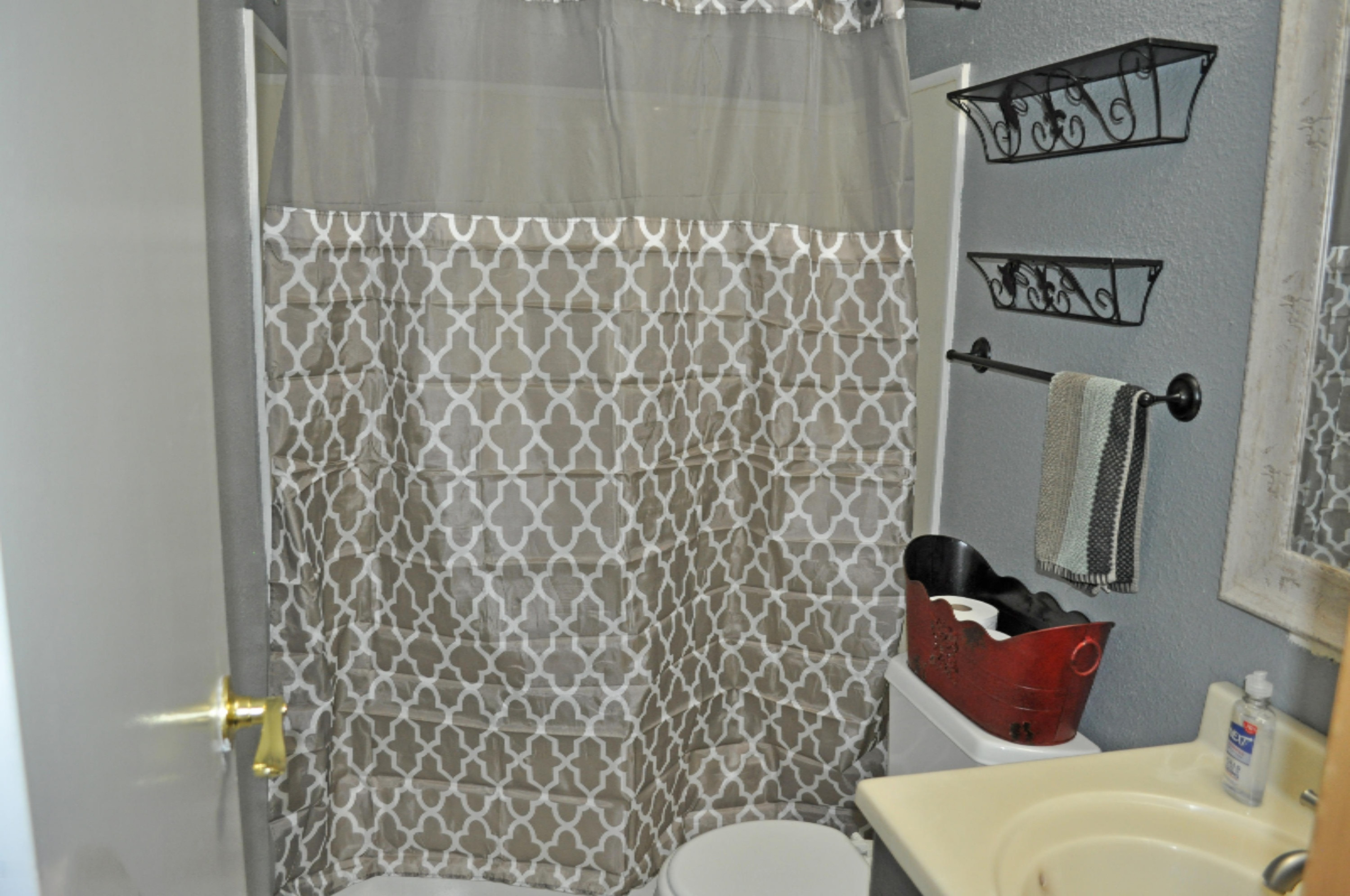 2243 Taft Road Allegan, MI 49010 - Photo 9 of 13 Bathroom 2