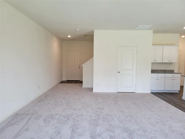 $2,300 | 2101 Revere Drive, Princeton, TX 75407