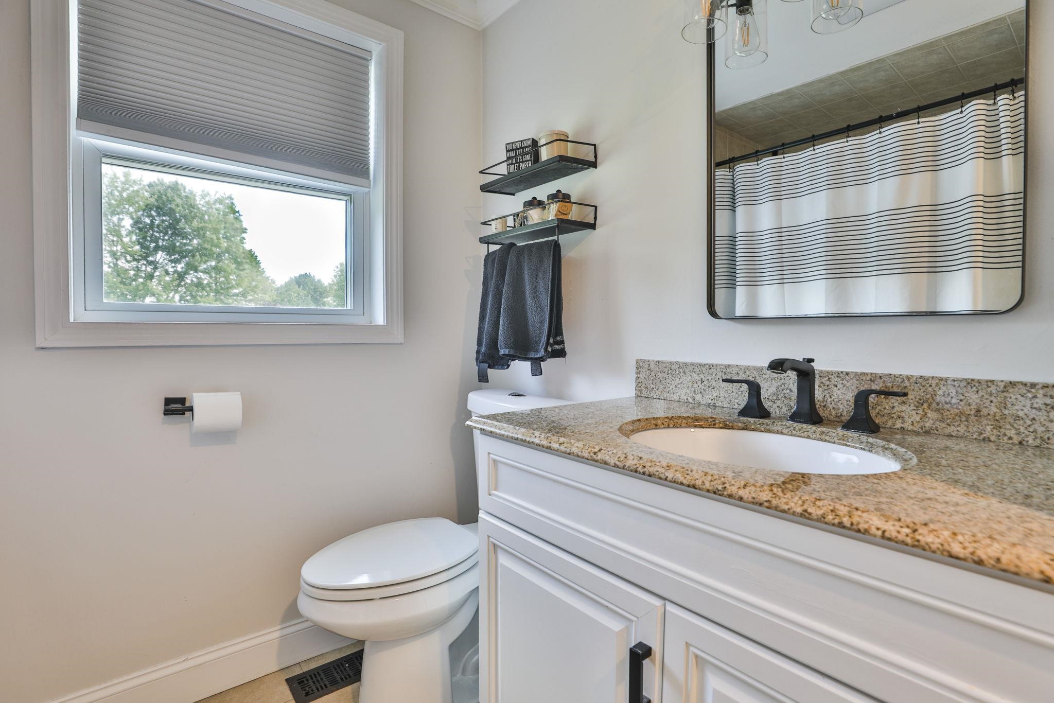 506 Mammoth Road Pelham, NH 03076 - Photo 26 of 39 Gallery Image 26