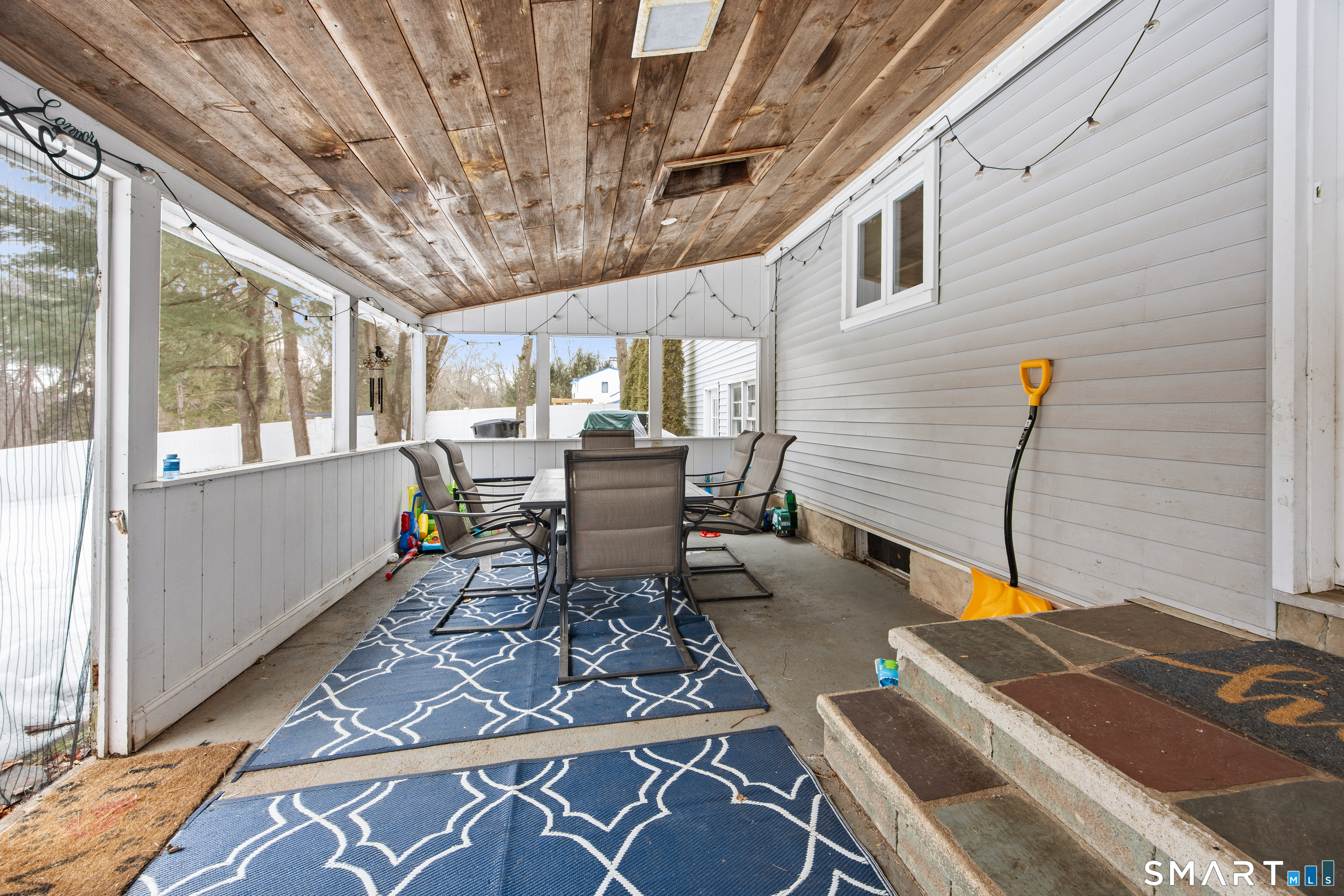 38 Mountain Road Cheshire, CT 06410 - Photo 26 of 35