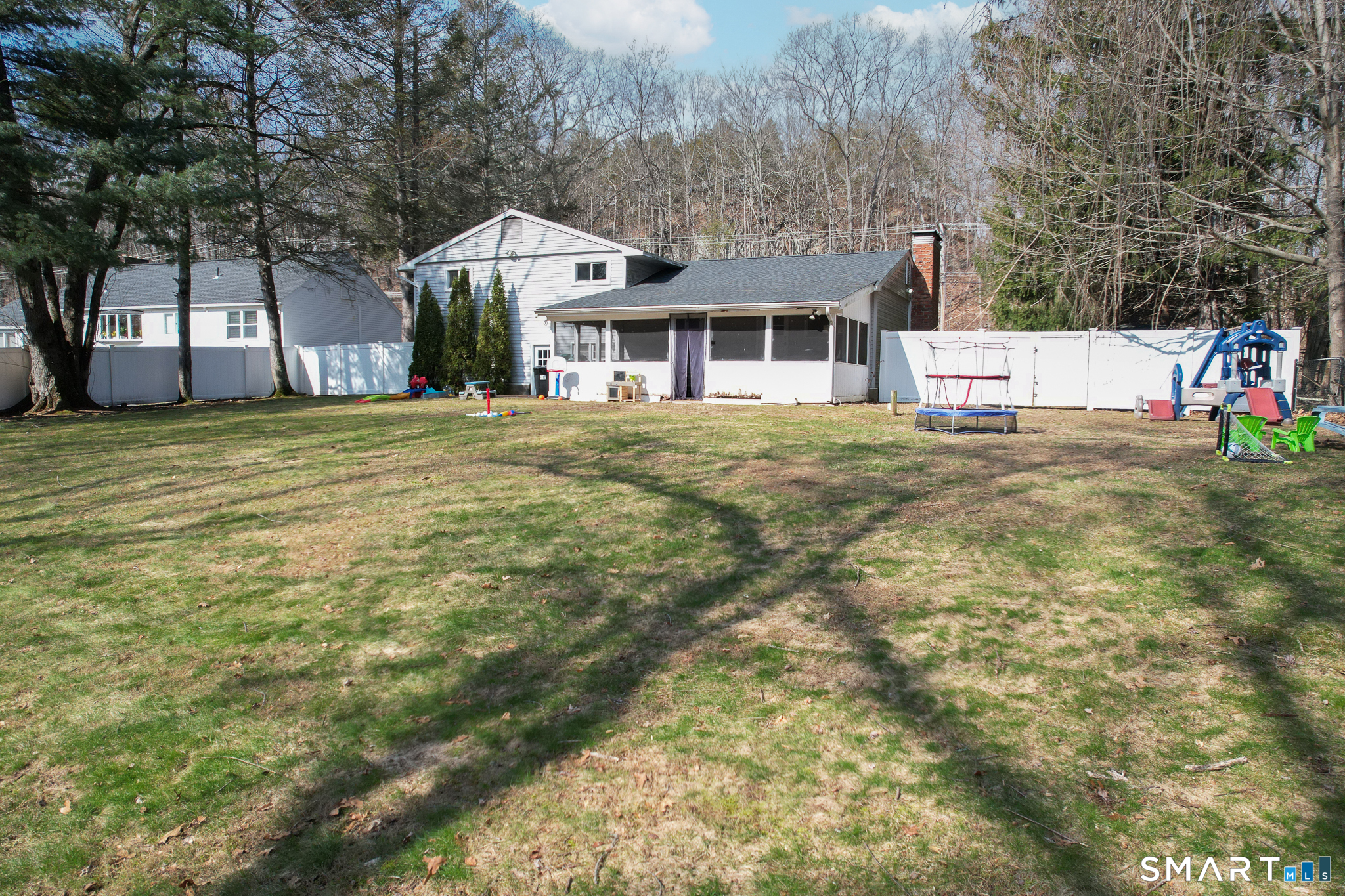 38 Mountain Road Cheshire, CT 06410 - Photo 31 of 35