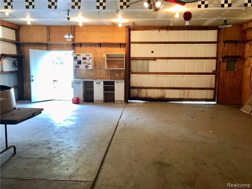4294 Lapeer Road Burton, MI 48509 - Photo 87 of 96 fullsizeoutput_ee81.jpeg