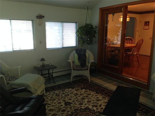 31 A George Brown Street Billerica, MA 01821 - Photo 6 of 8 a living room with furniture and a window