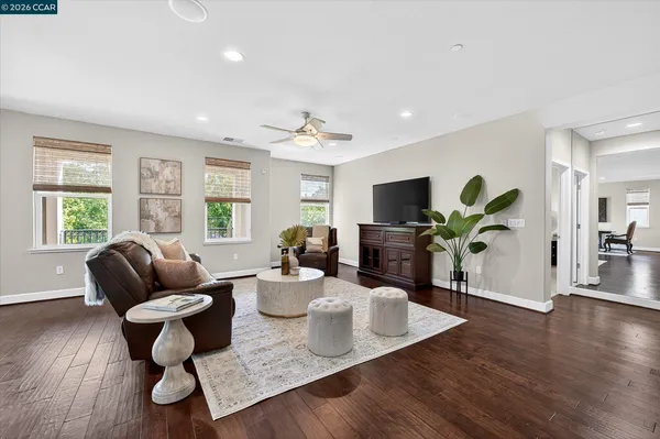 $1,099,000 | 3273 Central Parkway, Dublin, CA 94568