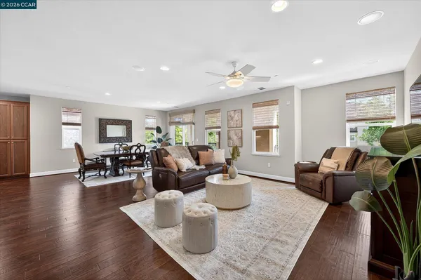 $1,099,000 | 3273 Central Parkway, Dublin, CA 94568